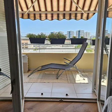 Renove Dernier Etage En Et Au Calme *